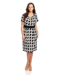 Jessica Howard Women's Plus-Size Extended Shoulder Pleat Neck Dress Jessica Howard Women's Plus-Size Extended Shoulder Pleat Neck Dress