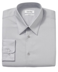 With a smooth finish and expert tailoring, this Calvin Klein shirt looks as good as it feels. With a smooth finish and expert tailoring, this Calvin Klein shirt looks as good as it feels.
