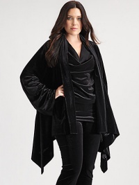 Made from Italian fabrication, a flowing velvet cardigan that makes the idyllic layering piece. Pair this dipped-hem design with slim-fit pants. Open-front designLong sleevesDipped hemAbout 33 from shoulder to hem92% polyamide/8% elastaneDry cleanMade in Italy Made from Italian fabrication, a flowing velvet cardigan that makes the idyllic layering piece. Pair this dipped-hem design with slim-fit pants. Open-front designLong sleevesDipped hemAbout 33 from shoulder to hem92% polyamide/8% elastaneDry cleanMade in Italy