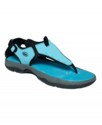 No matter which direction you find yourself heading, the Compass 2 sandals by Khombu will take you there in dry, breathable comfort. No matter which direction you find yourself heading, the Compass 2 sandals by Khombu will take you there in dry, breathable comfort.