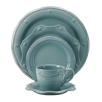 Whether elegant or casual, sophisticated or modern, Juliska Berry & Thread ice blue dinner plates will suit whatever your setting and look great on your table. Whether elegant or casual, sophisticated or modern, Juliska Berry & Thread ice blue dinner plates will suit whatever your setting and look great on your table.