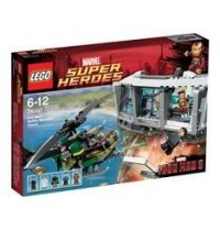 LEGO Super Heroes Iron Man Malibu Mansion Attack (76007) LEGO Super Heroes Iron Man Malibu Mansion Attack (76007)