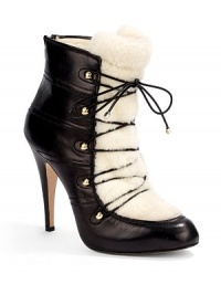 THE LOOKOval toeShearling panel Lace-up and back zip closureShearling-lined shaftSelf-covered heel 4½ (115mm)THE MATERIALCalf leather and shearling upperLeather lining and soleORIGINMade in Italy THE LOOKOval toeShearling panel Lace-up and back zip closureShearling-lined shaftSelf-covered heel 4½ (115mm)THE MATERIALCalf leather and shearling upperLeather lining and soleORIGINMade in Italy