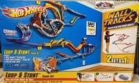 Mattel Hot Wheels Wall Tracks Loop & Stunt Track Set