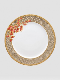 The porcelain Christmas In Your Heart Collection is defined by the fusion of ornate patterns and scrolling details. From the Christmas In Your Heart CollectionPorcelain12 diameterHand washMade in Germany The porcelain Christmas In Your Heart Collection is defined by the fusion of ornate patterns and scrolling details. From the Christmas In Your Heart CollectionPorcelain12 diameterHand washMade in Germany