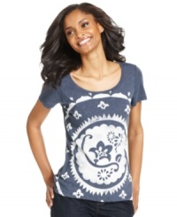 Featuring a bolder version of a classic bandana print, Style&co.'s scoop-neck petite tee makes summer dressing fresh and fun! Featuring a bolder version of a classic bandana print, Style&co.'s scoop-neck petite tee makes summer dressing fresh and fun!