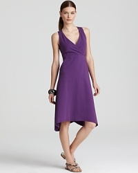 Effortlessly flattering, this Eileen Fisher Petites dress pairs a clean silhouette with a vibrant hue for a minimalist approach to day-to-night style. Effortlessly flattering, this Eileen Fisher Petites dress pairs a clean silhouette with a vibrant hue for a minimalist approach to day-to-night style.