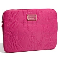 MARC BY MARC JACOBS Pretty Nylon Laptop Notebook Computer Case - 13 Inch - Fuchsia MARC BY MARC JACOBS Pretty Nylon Laptop Notebook Computer Case - 13 Inch - Fuchsia
