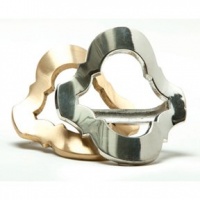 Kim Seybert Tile Set of Four Napkin Rings - Gold Kim Seybert Tile Set of Four Napkin Rings - Gold
