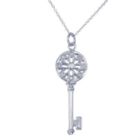 0.15 CT Fashion Key Pendant in Sterling Silver With 18 Chain 0.15 CT Fashion Key Pendant in Sterling Silver With 18 Chain