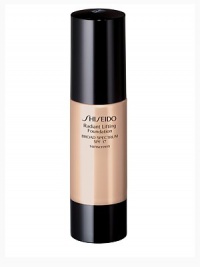 Revive your skin with a revolutionary anti-aging foundation with innovative light technology to eliminate shadows and give skin a radiant, youthful glow. Radiance Reflecting Powder provides a soft-focus effect and luminosity to wrinkles for a more youthful, lifted appearance. Offers a smooth, radiant finish for 12 and a rich moisturizing effect for 24 hours. Imported. 1 oz. Revive your skin with a revolutionary anti-aging foundation with innovative light technology to eliminate shadows and give skin a radiant, youthful glow. Radiance Reflecting Powder provides a soft-focus effect and luminosity to wrinkles for a more youthful, lifted appearance. Offers a smooth, radiant finish for 12 and a rich moisturizing effect for 24 hours. Imported. 1 oz.