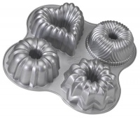 Nordic Ware Pro Cast Bundt Quartet Pan Nordic Ware Pro Cast Bundt Quartet Pan