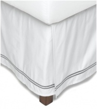 Pinzon 400-Thread-Count 100% Cotton Sateen Hotel Satin Stitch Queen Bed Skirt, Silver Grey Pinzon 400-Thread-Count 100% Cotton Sateen Hotel Satin Stitch Queen Bed Skirt, Silver Grey