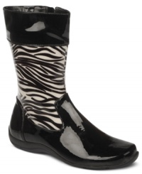 Puddle hop in style. Life Stride's Drizzle Too rain boots are water-resistant with a animal printed fabric shaft. Puddle hop in style. Life Stride's Drizzle Too rain boots are water-resistant with a animal printed fabric shaft.