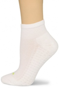 Hue Women's Air Sport 3 Pair Pack Quarter Socks Hue Women's Air Sport 3 Pair Pack Quarter Socks