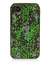 A painterly design from MARC BY MARC JACOBS with notes of neon in an allover camouflage pattern that individuates your iPhone from all those solid silicone cases. A painterly design from MARC BY MARC JACOBS with notes of neon in an allover camouflage pattern that individuates your iPhone from all those solid silicone cases.