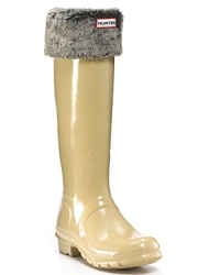 Hunter Welly fleece sock liners will keep your feet warm and stylish with fun, faux fur cuffs. They're a perfect compliment to the Hunter original boot (not included). Hunter Welly fleece sock liners will keep your feet warm and stylish with fun, faux fur cuffs. They're a perfect compliment to the Hunter original boot (not included).