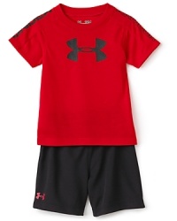 Under Armour covers his basics with this high-performance tee and short set, each crafted in light, breathable fabrics with mesh accents for a superior comfort and style.