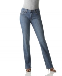 In a classic straight leg, make these Levi's 505 jeans - available in short, regular, and long - your denim staple! In a classic straight leg, make these Levi's 505 jeans - available in short, regular, and long - your denim staple!