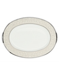 For more than 90 years, Noritake has made an art of setting the table. Whether you host gala home soirees or prefer to dine casually with the family, Noritake has a perfect tabletop setting for you. The formal Silver Palace collection is a masterpiece of textural contrast, combining smooth white bone china with a band of embossed, silver-trimmed detailing, lavishly finished with a polished platinum rim. For more than 90 years, Noritake has made an art of setting the table. Whether you host gala home soirees or prefer to dine casually with the family, Noritake has a perfect tabletop setting for you. The formal Silver Palace collection is a masterpiece of textural contrast, combining smooth white bone china with a band of embossed, silver-trimmed detailing, lavishly finished with a polished platinum rim.