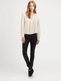 Special wax coating gives these ultra-stretchy skinnies that sleek look, while a touch of cotton provides a soft finish. THE FITSkinny fitRise, about 7Inseam, about 30THE DETAILSButton closureZip flyFive-pocket style70% Lyocell/28% cotton/2% elastaneMachine washMade in USA of imported fabricModel shown is 5'10 (177cm) wearing US size 0. Special wax coating gives these ultra-stretchy skinnies that sleek look, while a touch of cotton provides a soft finish. THE FITSkinny fitRise, about 7Inseam, about 30THE DETAILSButton closureZip flyFive-pocket style70% Lyocell/28% cotton/2% elastaneMachine washMade in USA of imported fabricModel shown is 5'10 (177cm) wearing US size 0.