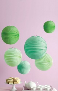 Martha Stewart Crafts Lanterns, Green Accordion Martha Stewart Crafts Lanterns, Green Accordion