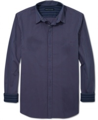 Everyone will be checking out how handsome you look in this snazzy DKNY Jeans button down. Everyone will be checking out how handsome you look in this snazzy DKNY Jeans button down.
