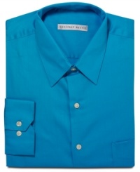 Give your work-week wardrobe style that means business in this bright sateen shirt from Geoffrey Beene. Give your work-week wardrobe style that means business in this bright sateen shirt from Geoffrey Beene.