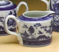 Mottahedeh Blue Canton Cream Pitcher 3.5 in Mottahedeh Blue Canton Cream Pitcher 3.5 in