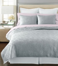 Martha Stewart Carved Dahlia Full/Queen Quilt Martha Stewart Carved Dahlia Full/Queen Quilt