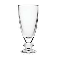 Inspired by modern architectural elements and the faceted gems of the designer's jewelry, Vera Wang's Orient vase is sculptural and refined. Inspired by modern architectural elements and the faceted gems of the designer's jewelry, Vera Wang's Orient vase is sculptural and refined.