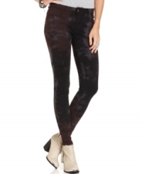 Here's the skinny: for a denim look that's edgy yet versatile, Levi's printed denim leggings are the way to go! The dark tie-dye print makes these jeans a striking companion to your sweaters and tees. Here's the skinny: for a denim look that's edgy yet versatile, Levi's printed denim leggings are the way to go! The dark tie-dye print makes these jeans a striking companion to your sweaters and tees.