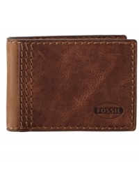 Keep cash and cards stylishly organized with a classic Fossil bi-fold wallet. Keep cash and cards stylishly organized with a classic Fossil bi-fold wallet.