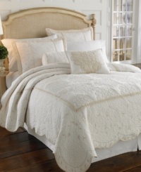 Featuring a scrolling leaf brocade in pearl with platinum embroidery over lush cotton quilting, this Opal Innocence quilt brings pure elegance to light spring and summer nights. A scalloped edge finishes the look with refined beauty. Featuring a scrolling leaf brocade in pearl with platinum embroidery over lush cotton quilting, this Opal Innocence quilt brings pure elegance to light spring and summer nights. A scalloped edge finishes the look with refined beauty.