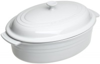 Le Creuset Stoneware 5-3/4-Quart Covered Oval Casserole, White Le Creuset Stoneware 5-3/4-Quart Covered Oval Casserole, White