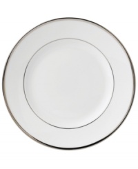 In 18th century England, Josiah Wedgwood, creator of the world famous Wedgwood ceramic ware, established a tradition of outstanding craftsmanship and artistry which continues today. The classically simple heirloom-quality Sterling dinnerware and dishes pattern is designed for formal entertaining, in pristine white bone china banded with polished platinum.