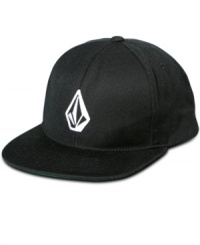 Add the finishing touch to your skater style with this graphic baseball hat from Volcom. Add the finishing touch to your skater style with this graphic baseball hat from Volcom.