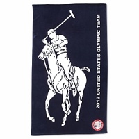 As the official outfitter of the U.S. Olympic team, Ralph Lauren offers gold-medal quality and an iconic pony graphic on this large beach towel, perfect for the shore or sunbathing anywhere.