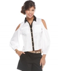 Give your collection of tops a modern update with a button down blouse from XOXO that flaunts super-chic shoulder cutouts and a contrast-color collar to pop! Give your collection of tops a modern update with a button down blouse from XOXO that flaunts super-chic shoulder cutouts and a contrast-color collar to pop!
