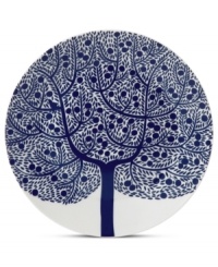 Branch out from the Fable Garland dinnerware pattern with the blue tree accent plate. Featuring distinct Scandinavian style and the sleek durability of Royal Doulton porcelain. Branch out from the Fable Garland dinnerware pattern with the blue tree accent plate. Featuring distinct Scandinavian style and the sleek durability of Royal Doulton porcelain.