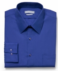 Bright solids can make the boldest statements-paired with a power tie, this Van Heusen dress shirt is sure to get you noticed. Bright solids can make the boldest statements-paired with a power tie, this Van Heusen dress shirt is sure to get you noticed.