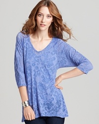Lined with a seamless lockstitched shapewear tank to slim the figure, this Miraclebody by Miraclesuit top blends everyday chic with flattering comfort. Lined with a seamless lockstitched shapewear tank to slim the figure, this Miraclebody by Miraclesuit top blends everyday chic with flattering comfort.