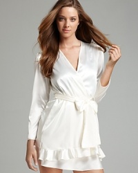 Wrap Flora Nikrooz' silky robe over any nightgown for an easy yet refined look. Wrap Flora Nikrooz' silky robe over any nightgown for an easy yet refined look.