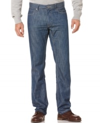 Not one for gambling on style? These jeans from Perry Ellis are always a safe bet for style.