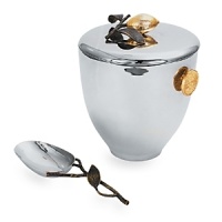 Great ice scoop is a must have item for the bar. It's an easy and striking way to serve ice. Great on its own for a housewarming or host or hostess gift. Great ice scoop is a must have item for the bar. It's an easy and striking way to serve ice. Great on its own for a housewarming or host or hostess gift.