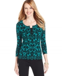 A pretty scrolling print awakens this basic cardigan from Top Knits! Pair it with skinny jeans for an on-trend look. A pretty scrolling print awakens this basic cardigan from Top Knits! Pair it with skinny jeans for an on-trend look.