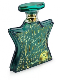 Finally, an alpha perfume for New York: Bond No. 9 New York Musk. It's part of our Notes series for serious connoisseurs, but that's not stopping it from having carnal smarts. Notes of: Grapefruit flower, black currant, osmanthus flower, green lilies, nutmeg, musk, patchouli, sandalwood and vetiver. Made in USA. Finally, an alpha perfume for New York: Bond No. 9 New York Musk. It's part of our Notes series for serious connoisseurs, but that's not stopping it from having carnal smarts. Notes of: Grapefruit flower, black currant, osmanthus flower, green lilies, nutmeg, musk, patchouli, sandalwood and vetiver. Made in USA.