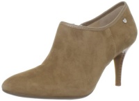 Calvin Klein Women's Jenny Suede Pump