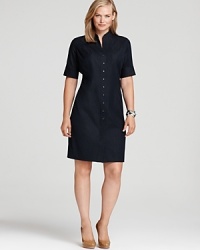 Smart and structured, a classic Tahari Woman Plus dress approaches your 9-to-5 style with fuss-free sophistication.