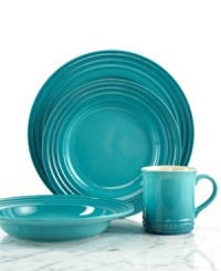 The place setting that has it all. Crafted for durability and ease of use but with a brilliant enamel finish to redefine the table, Le Creuset dinnerware lends smart, enduring style to everyday dining. Featuring a three-ring design in solid hues. The place setting that has it all. Crafted for durability and ease of use but with a brilliant enamel finish to redefine the table, Le Creuset dinnerware lends smart, enduring style to everyday dining. Featuring a three-ring design in solid hues.